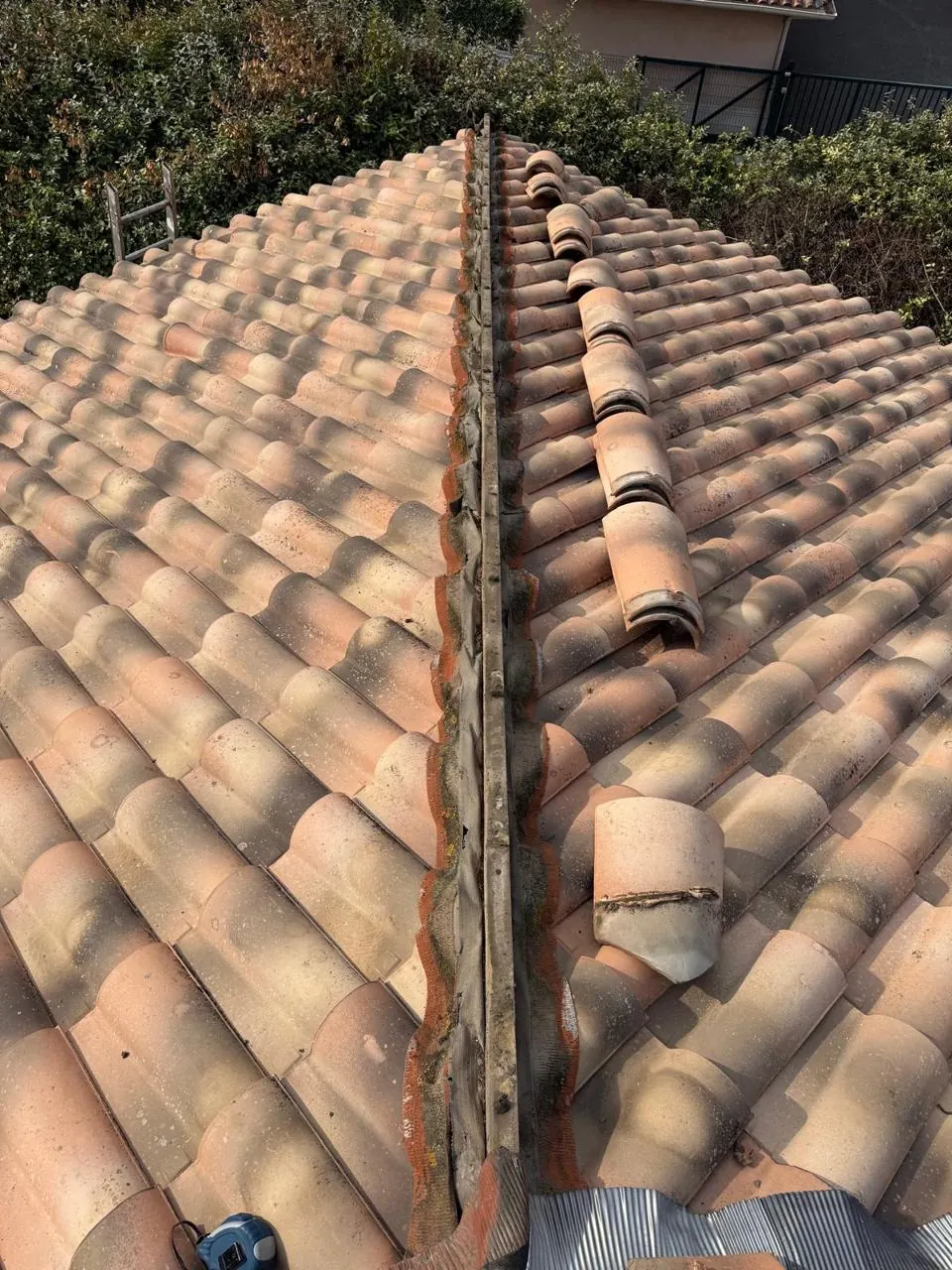 Rénovation de faîtage : avant