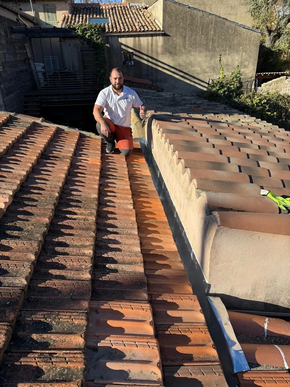 Chantier de zinguerie en toiture